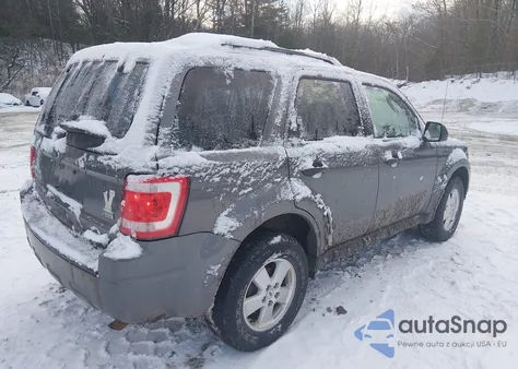 2011 Ford Escape Xlt из США, поврежденный, VIN 1FMCU9DG9BKB50673